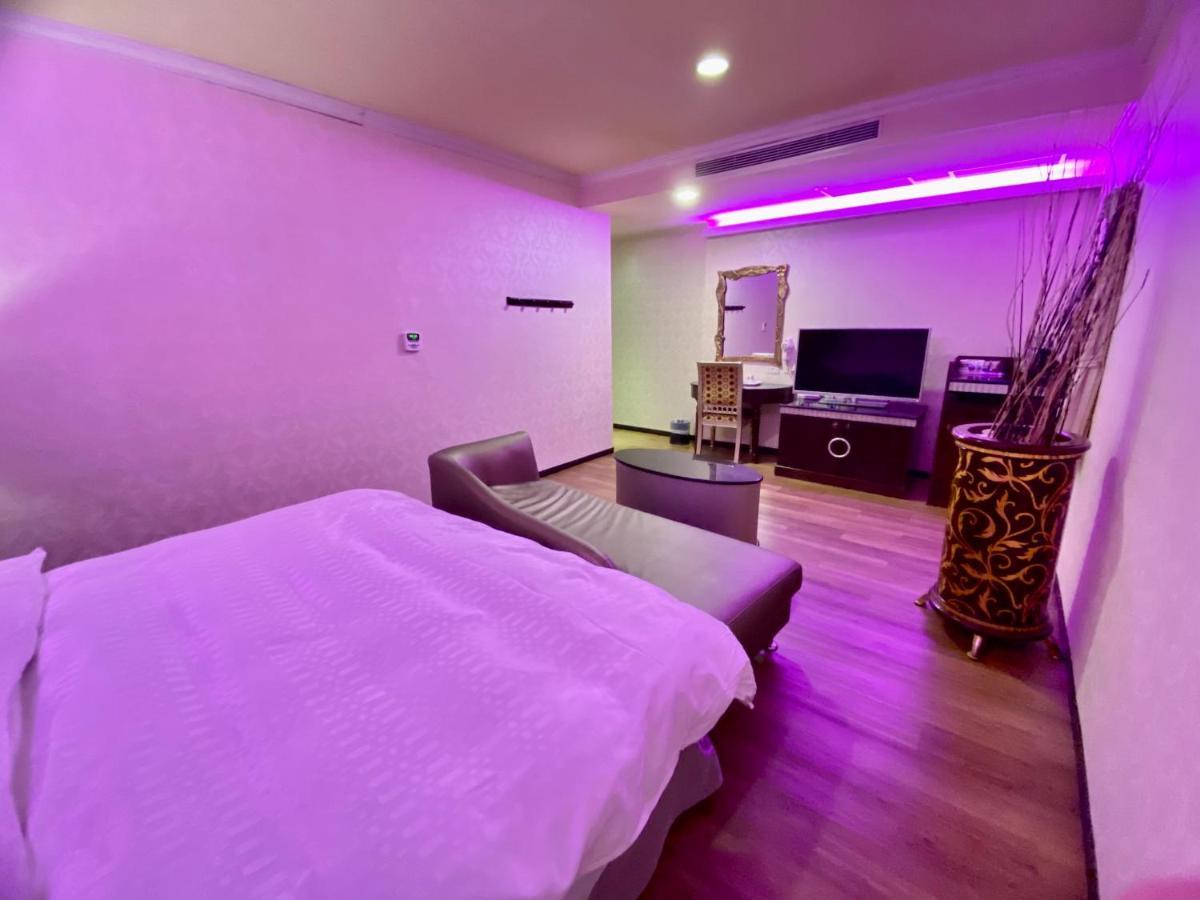 Huang Xing Motel Pingtung Exterior foto